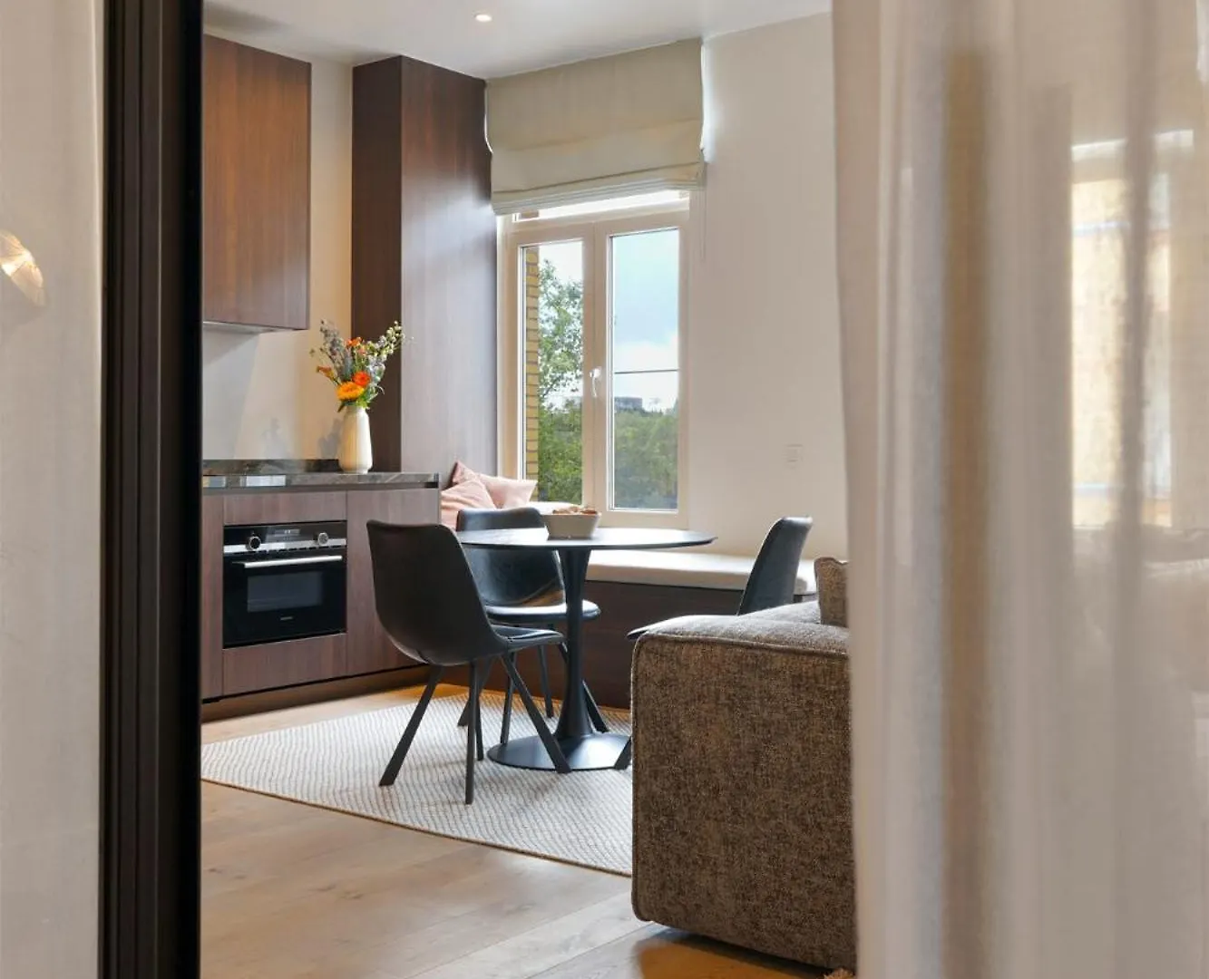 Classy Parkview Flat Antwerp